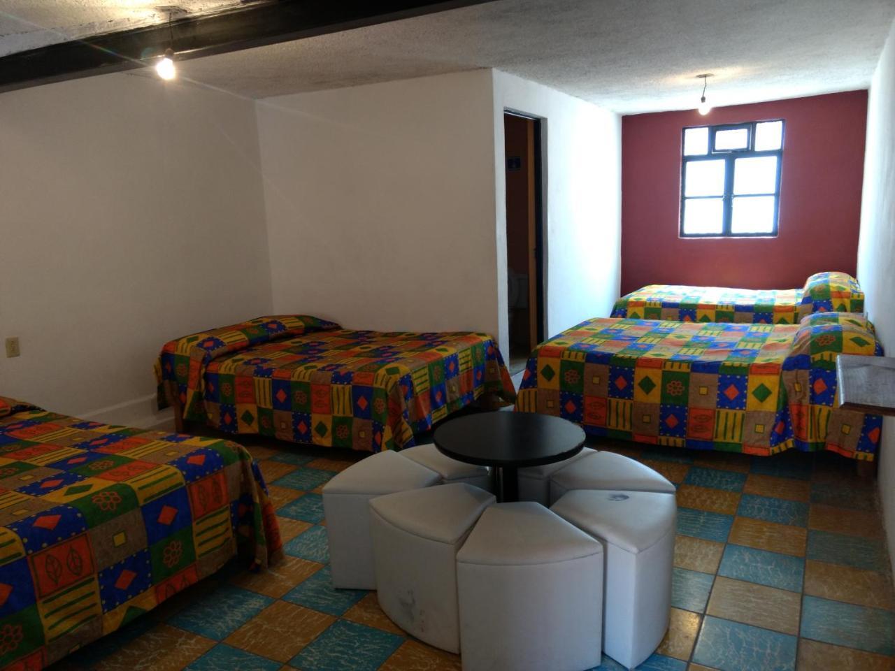 Hotel Hacienda Morales. Guanajuato Phòng bức ảnh